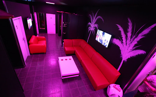 BLUEBOX - KINO