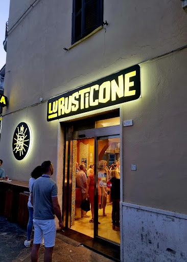 Lu Rusticone - Visual