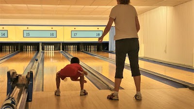 Oakland Park Bowling Lanes