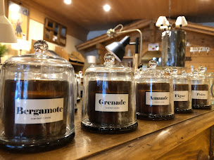 Photo n°12 de Meubles Savoyards à Combloux (Service de pose de parquet)