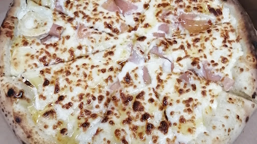 Photo 2 - Top Pizza 26