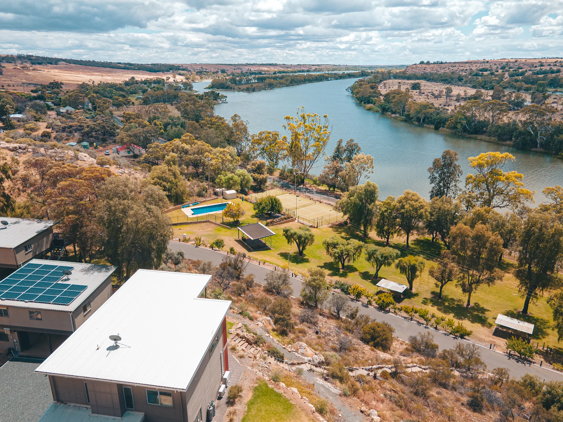 Aruma River Resort