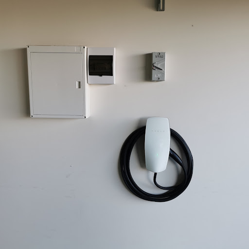 ELB Electrical Services & EV Charging - Thumbnail