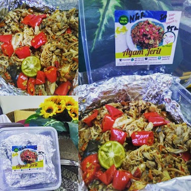 Outlet Ayam Jerit by Titi Kamal, Author: Eka Susanti