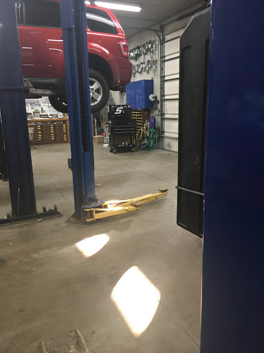 Dale's Auto, Truck & Transmission Gallery - United States