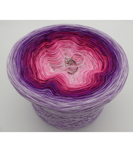Lady Dees Gradient Yarn EXPORT - Visual