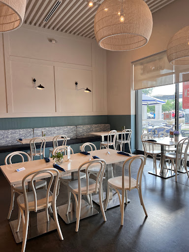 Spoon + Fork Kitchen - Visual