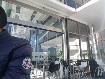 Photos of caf&eacute; La Breva