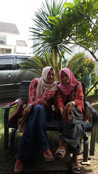 Photos of Patung Mas Dewa