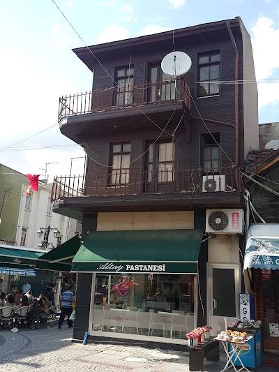 Photos of Altay Pastanesi