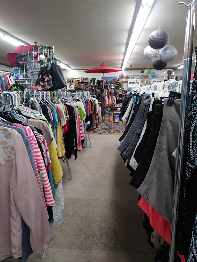 Girlfriends Consignment Gallery - United States