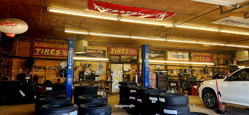 Hill's Tire And Gas - Thumbnail