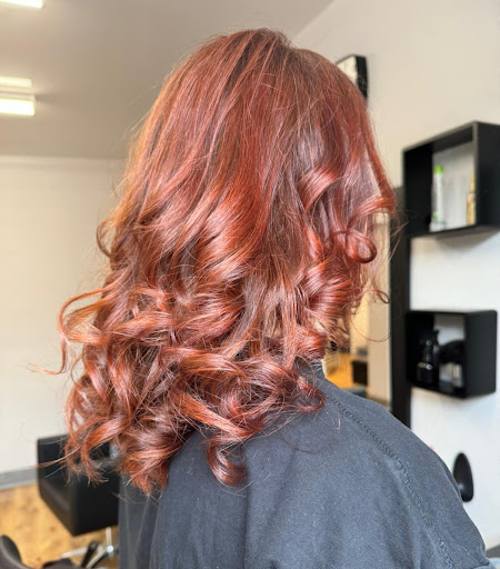 Marie@valencia Hair Salon - Thumbnail