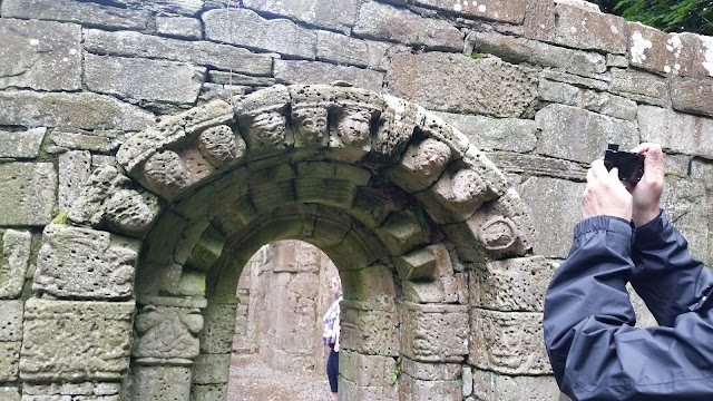 Temple of the Saints (Teampull Na Naomh)