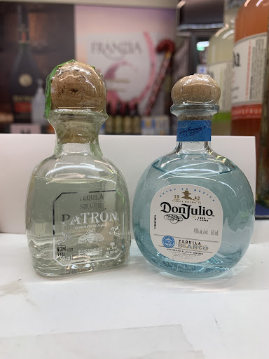 Rocco's Liquor & Wines - Thumbnail