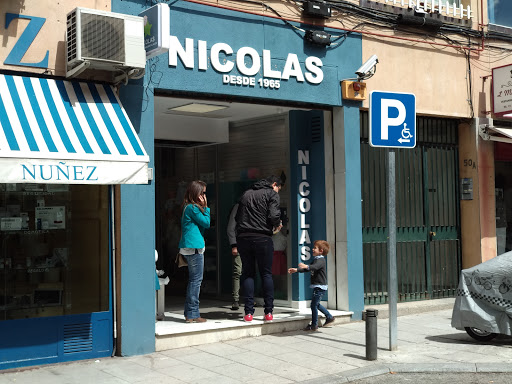 Nicolas 1995 - Visual