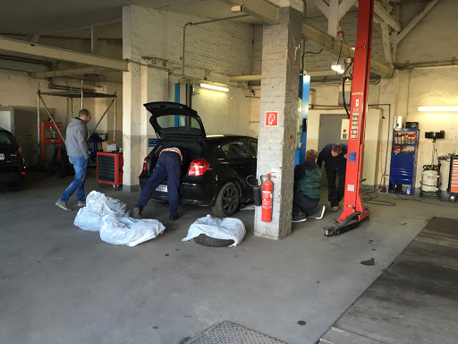KFZ Servicepark Suck