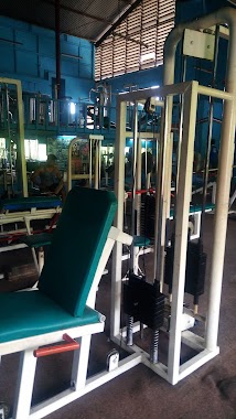 Metra Gym, Author: Laura Precious0406