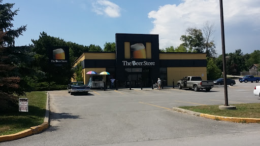 Beer Store 4557 - Thumbnail