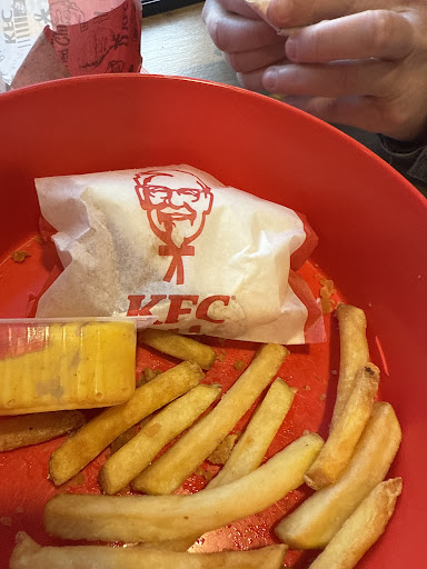 Photo 1 - KFC Saint Witz