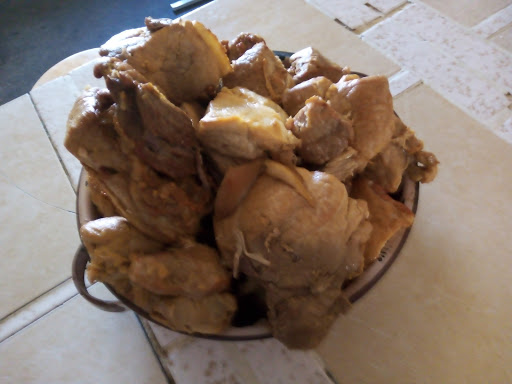 Carnitas Robles - Visual