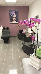 Photo n°11 de Alexéllence à Soisy-sur-École (Salon de coiffure)