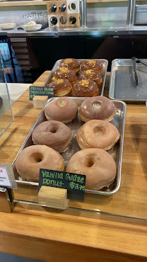 Winston's Cafe & Bakery by null