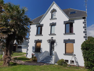 Photo n°4 de Colorea Concept à Ploudlamézeau (Peintre en bâtiment)