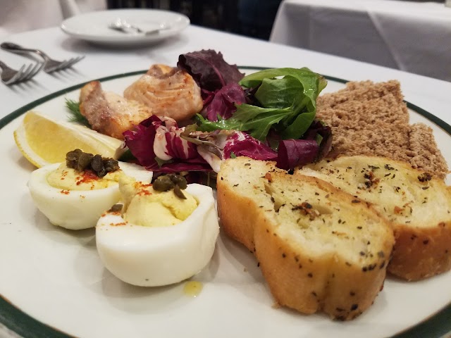 Ouisie's Table
