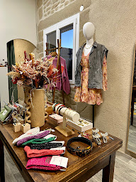 Photo n°17 de Josimone Brand à Saint-Paul-lès-Romans (Boutique d'articles de mode)