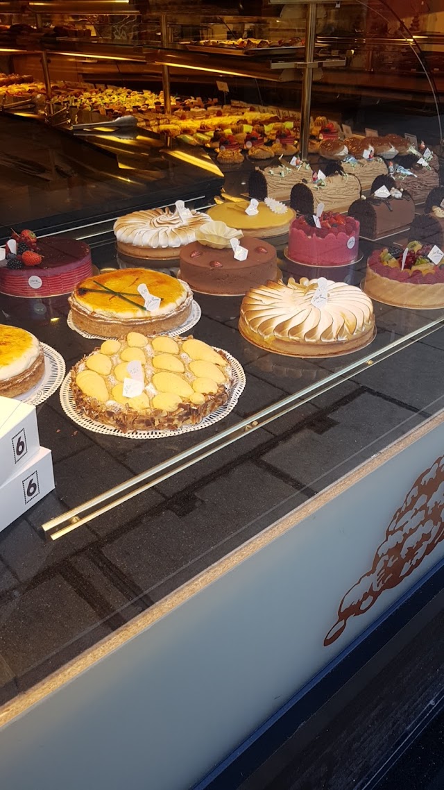 Le Petit Poucet