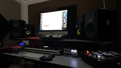 Garage Studio