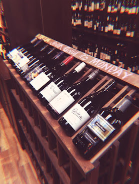 Bosu's Wine Shop by null