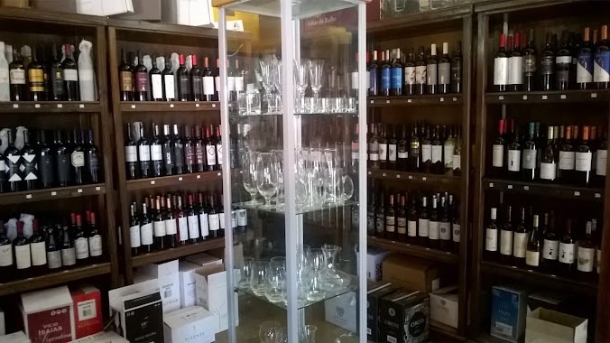 EL CANTINERO vinoteca, Author: miriam rivara