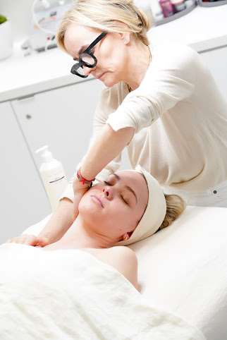 Joanna Czech by null