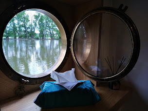 Photo n°12 de CabochéR à Orléans (Agence d'excursions en bateau)