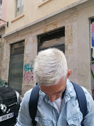 Photo n°29 de Free Look Concept à Lyon (Salon de coiffure)