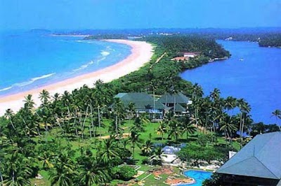 Photos of Bentota Beach by Cinnamon