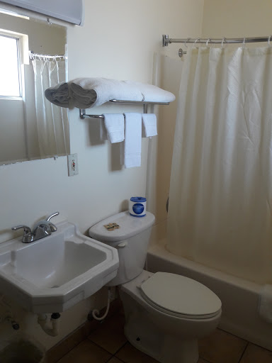 Grande Vista Motel - Thumbnail