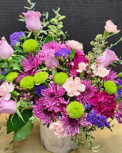 Village Florist & Gifts By Design Gallery - Canada