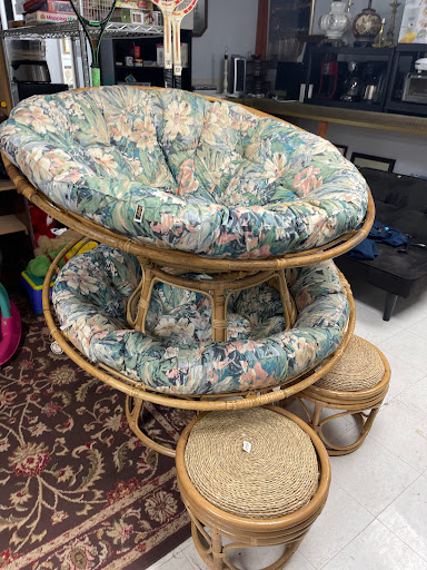 Main Street Mission Thrift Store Gallery - United States
