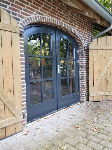 Timmerwerkplaats van den Einden Gallery - Netherlands