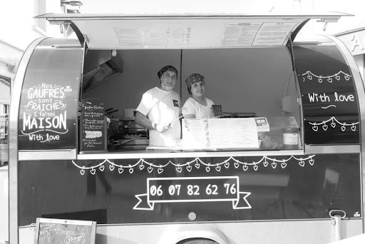 Photo 7 - LA BURGER MOBILE