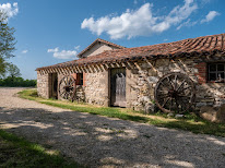 Domaine le Suquet, gîte de groupe, piscine, spa à Bournazel