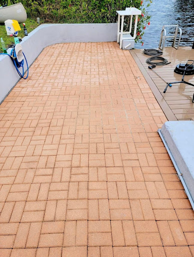 Bubble Pros Exterior Cleaning - Thumbnail