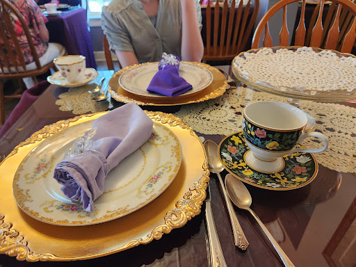 Front Porch Tea Room and Gathering Place - Thumbnail