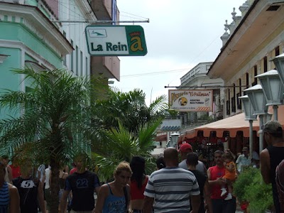 Photos of Centro Comercial Praga