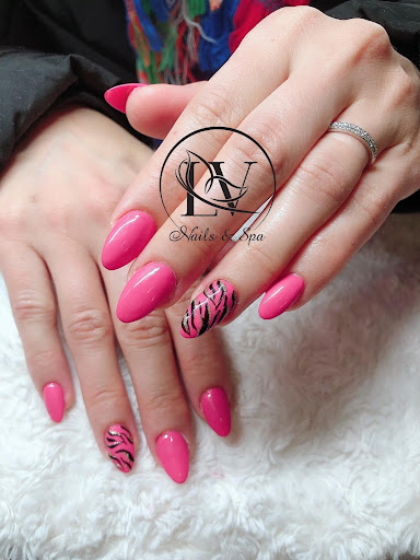 LV Nails - spa pedicure - Thumbnail