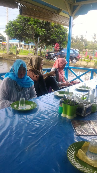 Photos of Lesehan Lembur Kuring Karjak