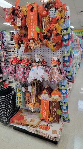 Your Dollar Store - Visual